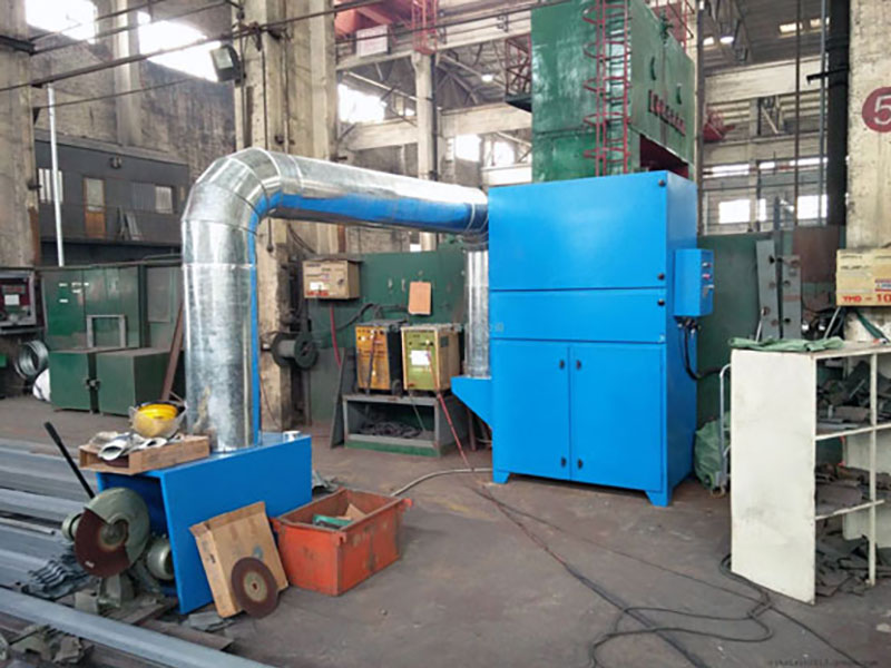Cutting platform fume purification system
