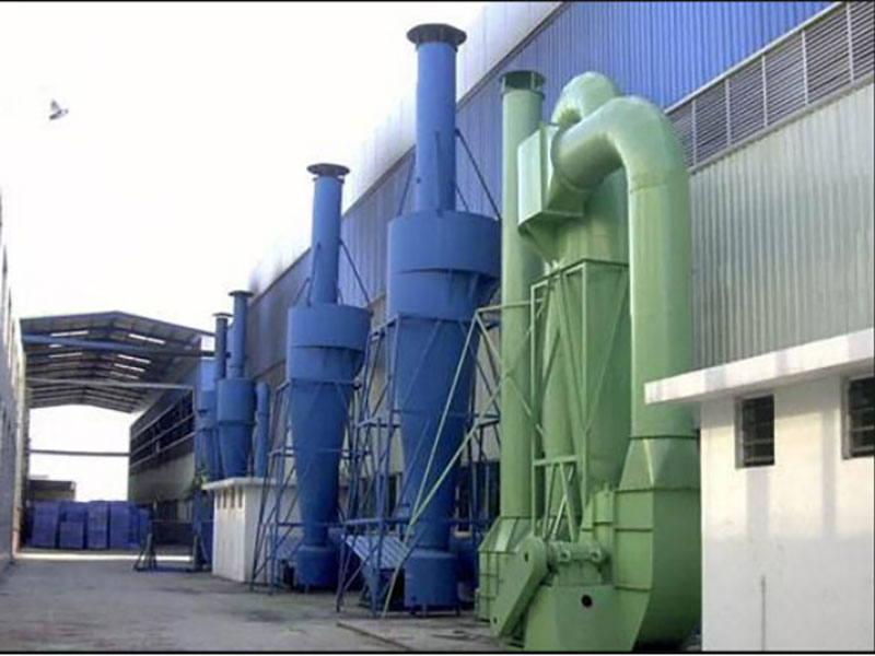 Cyclone dust collector